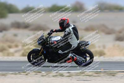 media/May-05-2025-Moto Forza (Mon) [[3c1838c5e5]]/2-B Group/Session 3 (Panning Test Turn 14 Inside)/